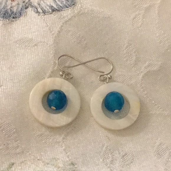 Jade and MOP earrings🆕 - Picture 2 of 3